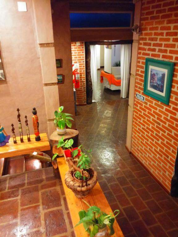 Los Brunos Posada Hotel Reconquista Ngoại thất bức ảnh